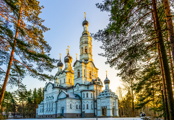 Храм Казанской иконы Божией Матери. / 2012 год.