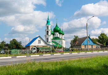 По Руси / Лето, где-то в России
