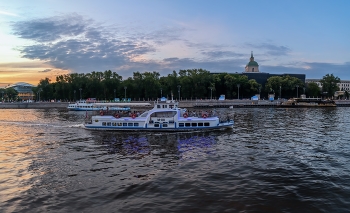 На Москва-реке / Москва-река