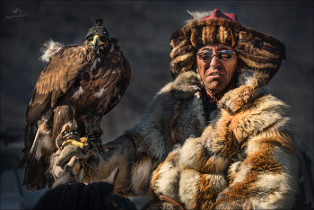 Беркутчи / Монголия, охотник с беркутом.
Еще их ( они сами себя ) называют беркутчи.
© https://phototravel.pro/phototravel2023/