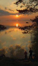 Утро для двоих / Вертикальная панорамка утра на Минском море..
Приятного всем просмотра