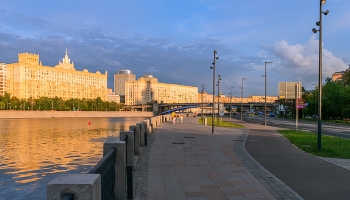 Московские виды / Набережная Шевченко