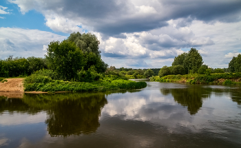 Течёт река Клязьма ... / 16 июля 2023 года. Восток Подмосковья, Дрезна, река Клязьма.