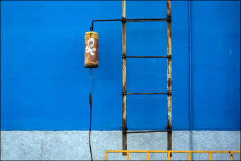 bell / цветное фото с колокольчиком