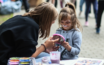 Фестиваль детского творчества / Свет мой зеркальце, скажи...
