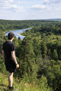 парнишка / Пейзажная панорама