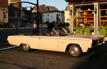 Жить хорошо! ... / ... А хорошо жить ещё лучше!