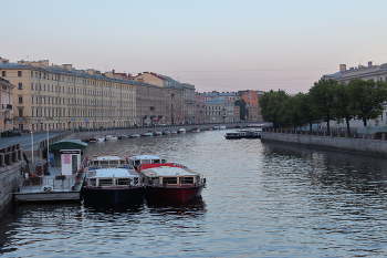 1712 / Санкт-Петербург, вид на р. Фонтанку с Аничкова моста, 27.06.23., 4:20