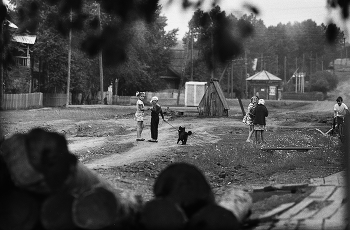 В деревне летом-хорошо! / ч\б плёнка 80- года