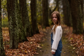 Осень в усадьбе / модель Поля Герасимова