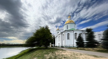 Притягивающий взор / Богоявленский собор в Полоцке