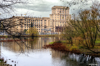 Лефортово / Вид из парка,Москва
