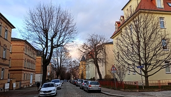 Моя улица / Дрезденская улица в районе Лёбтау. Жилые дома начала 20 века, реставрированные в начале 90-х.