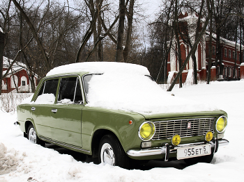 жигули в Михалково / Головинские пруды,фабрика Петра Алексеева