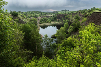 Старый карьер / ***