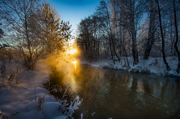 Зимний рассвет на речке / Уральская зима