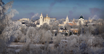 Зимой украшены / Вид на историческую часть города Арзамаса с Ивановских бугров.