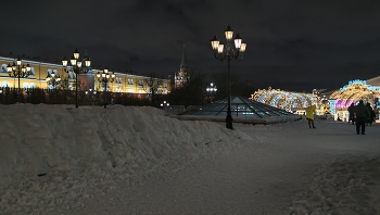 Новогодний Манеж / Москва, Манежная площадь