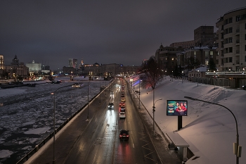 Москва. Вид с моста Богдана Хмельницкого / Москва