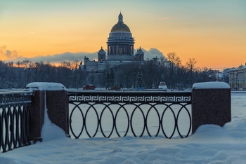 Зимнее утро в Петербурге / Январь 2024