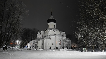 Вечер в монастыре / Александровская слобода