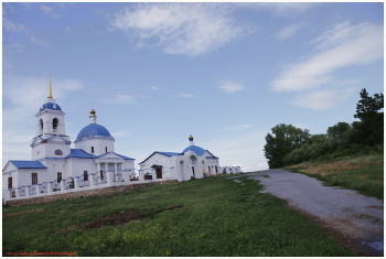 Дорога к храму / Храм в Челябинской области, которому больше 200-т лет