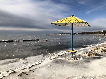 Морозное утро / Таганрогский залив немного замерз