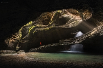 Это Салта! / Республика Дагестан.
Салтинская пещера и одноименный подземный водопад.
© https://phototravel.pro/phototravel2024/
