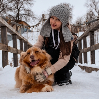 Радостные / модели Полина Стрежнева и Рича