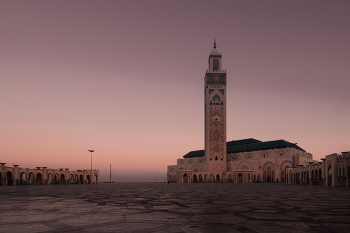 Утро у мечети / Марокко. Касабланка. Мечеть Хасана II. 03 января 2019