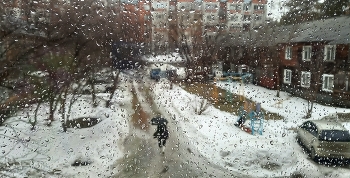 то дождь , то снег / конец марта, Новосибирск
