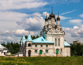 Церковь Благовещения Пресвятой Богородицы в Тайнинском. / ***