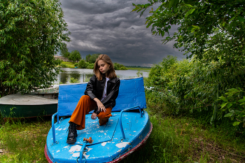 Перед дождём / модель Ирина Лескина