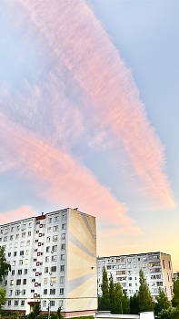 Цветное вечернее небо / Закат в это время был