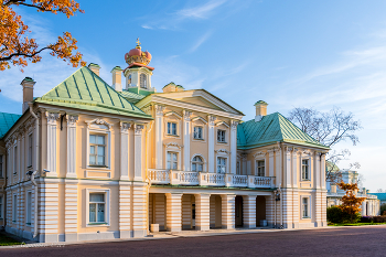 Осень в Ораниенбауме. / ***