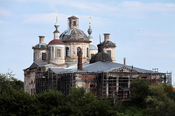 &nbsp; / Церковь Воскресения Христова в Ловцах.