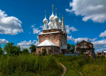 Церковь Покрова Пресвятой Богородицы / лето, Дунилово, Ивановская область