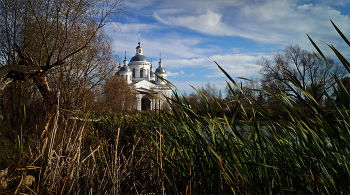 Ветрено / В селе Новый Усад.