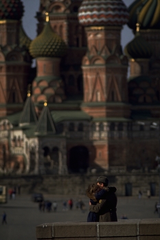 &nbsp; / Romantic reunion between a Russian Soldier and his girlfriend in Moscow's Red Square with The Cathedral of Vasily the Blessed (Saint Basil's Cathedral) in the background.

One service a year is held in the Cathedral, on the Day of Intercession in October.

https://travelnotes.org/pics/Europe/02-From_Russia_With_Love.htm