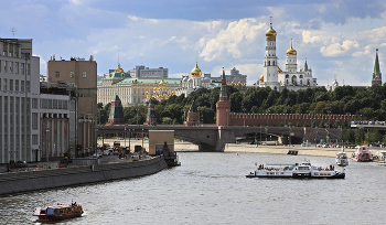 Прогулки по Москве... / без комментариев... :-)