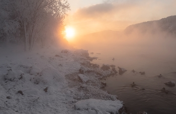 Енисейский закат / Незамерзающий в морозы Енисей