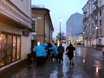 улица Покровка / ***