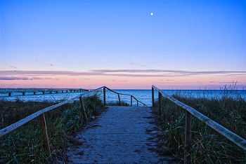 Ostsee / Ostsee am frühen Abend kurz nach Sonnenuntergang