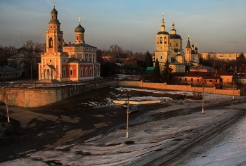 Вечерний сюжет из старого города С. / Февраль 2015год.