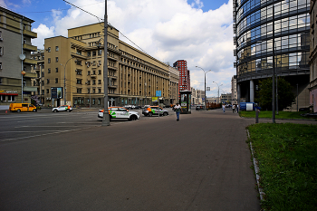 Проспект Академика Сахарова / Проспект Академика Сахарова в Москве. Август 2023.