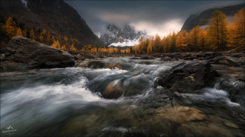 Бурные воды Актру / Горный Алтай, долина реки Актру. 
© https://phototravel.pro/