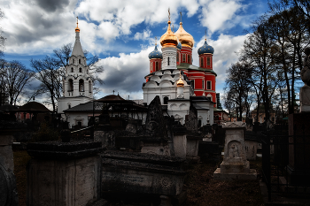 ДОНСКОЙ МОНАСТЫРЬ / ***