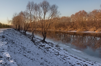 февральский сюжет / Вечерний пейзаж из Подмосковья, река Нара.