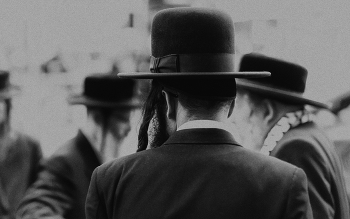 всё дело в шляпе / ***