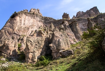 Скалы. / ***